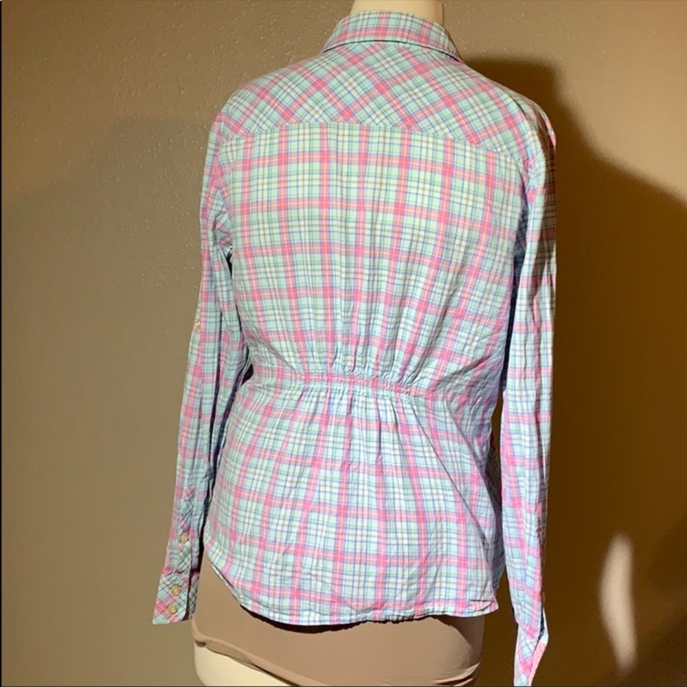 Vineyard Vines button down - Picture 4 of 7